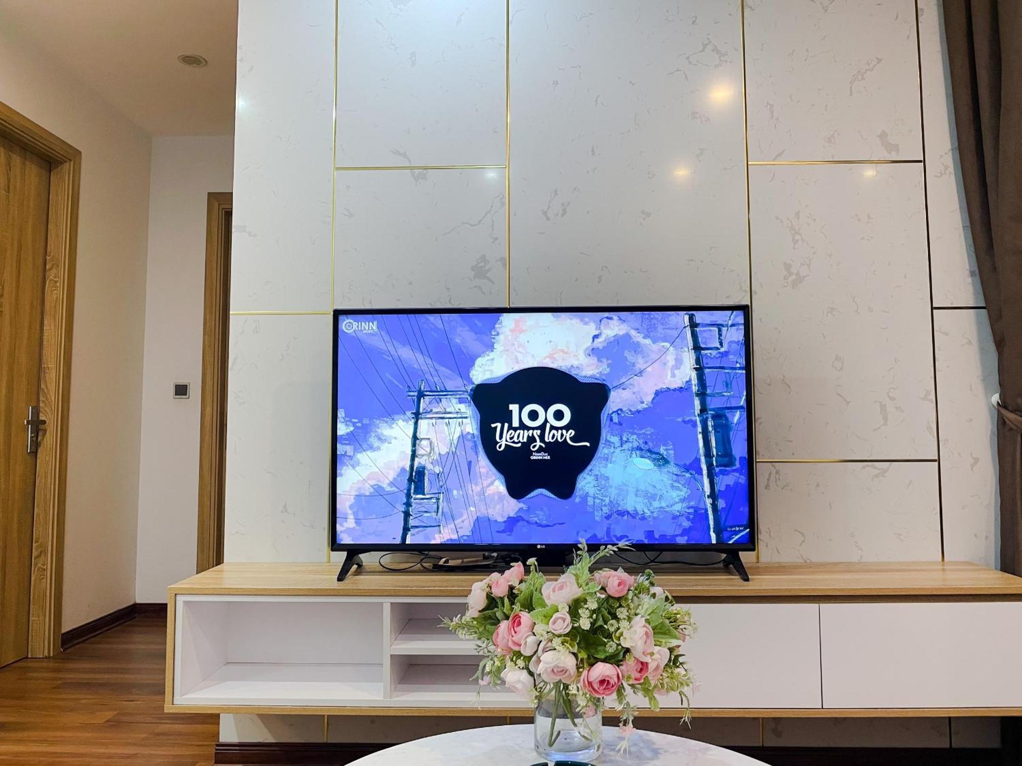 Rosee House -Luxury Apartment In Vinhomes Greenbay Hanoi Eksteriør billede