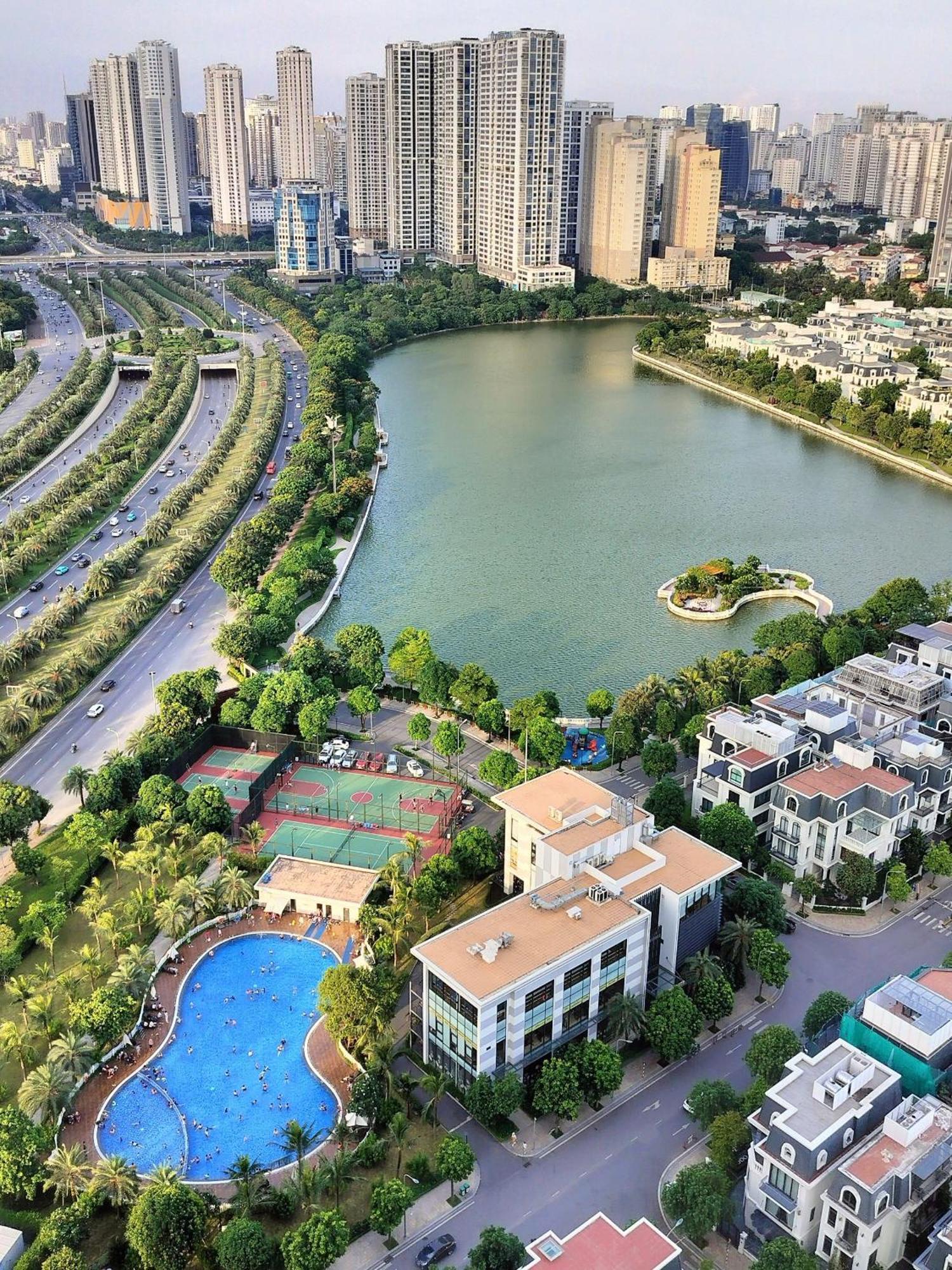 Rosee House -Luxury Apartment In Vinhomes Greenbay Hanoi Eksteriør billede